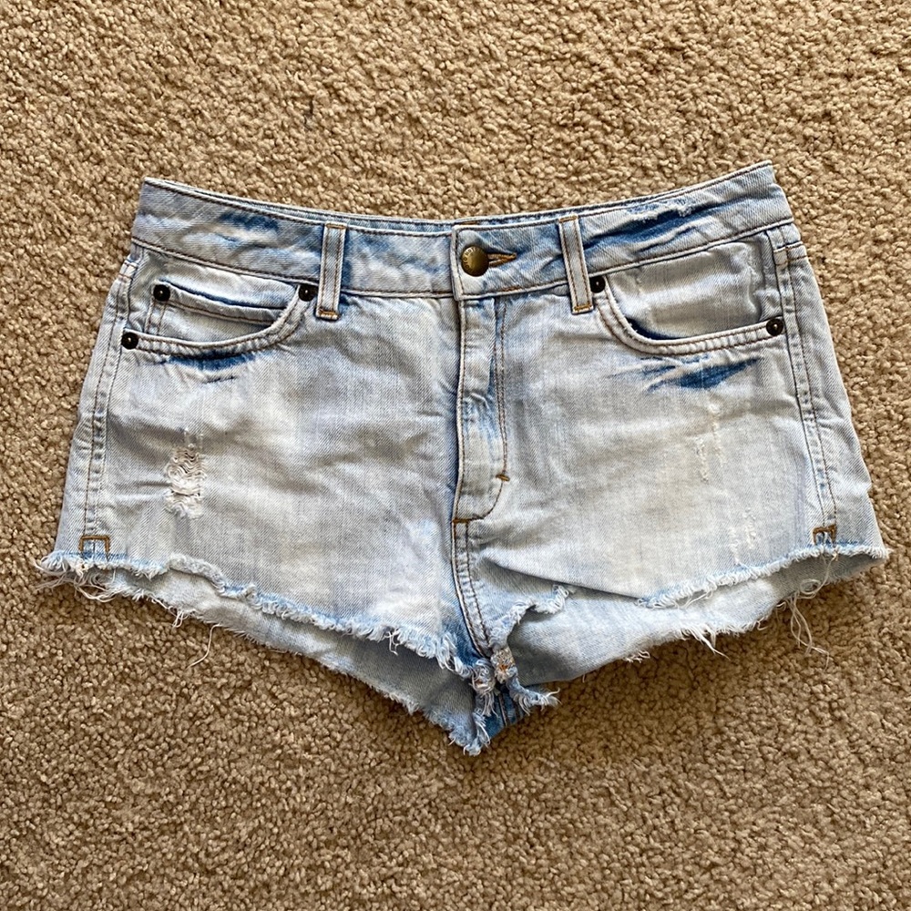 Topshop Moto distressed denim shorts